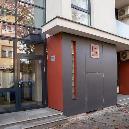 Dream Apartman 2 With Free Parking Győr Esterno foto